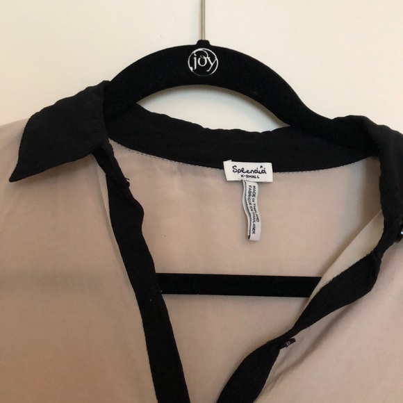 Splendid button down top - Picture 3 of 4